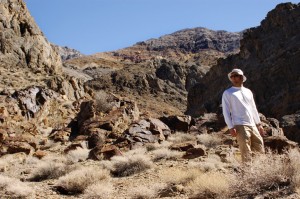 Standing at the mouth of Dedeckera Canyon.